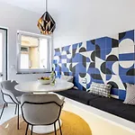 Cozy House Centre *