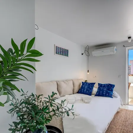 Cozy House Centre Semesterbostad *